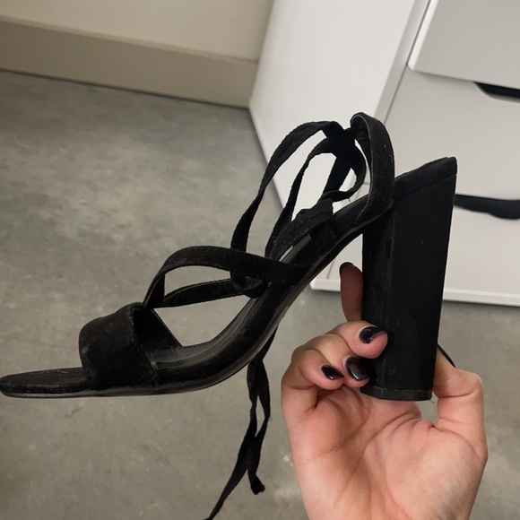 Black Strappy Sandal Heels - Picture 5 of 8